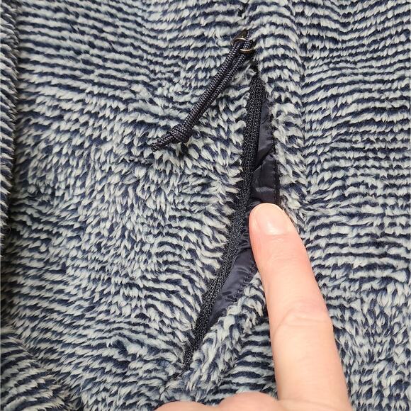 The North Face Women's Osito 2 Fleece Jacket - Picture 6 of 11